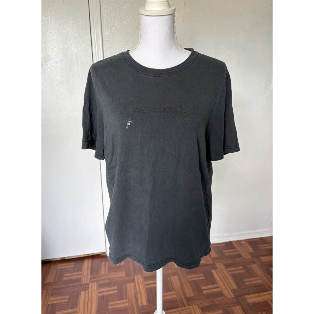 Divided Women’s Metallica 2020 T-shirt Size Medium